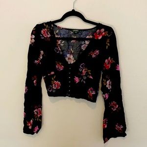 Wild Fable Long Sleeve Crop Top